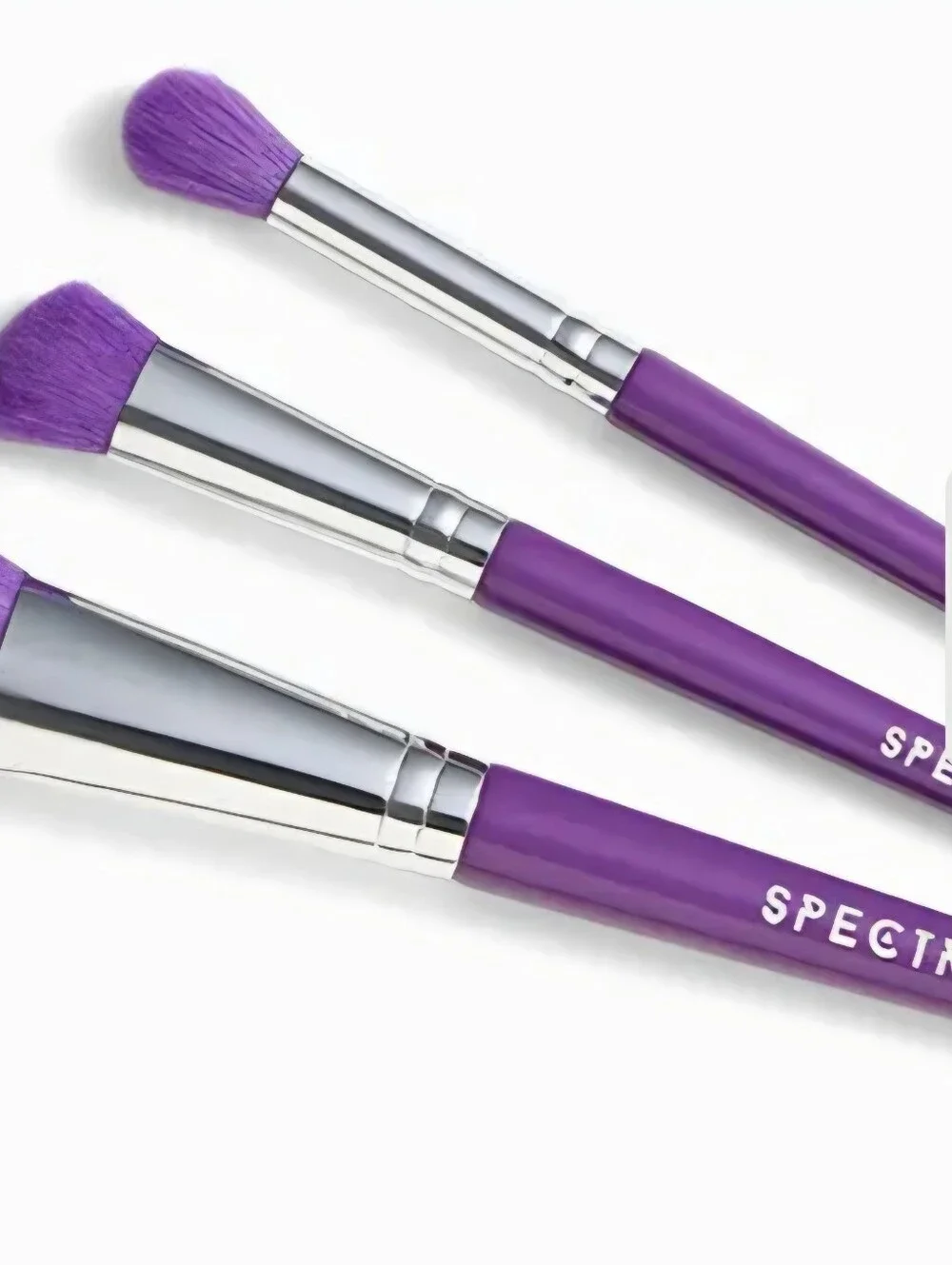 Spectrum 3 Piece Makeup Brush Set. B32-foundation A76- Concealer A75- Blender.